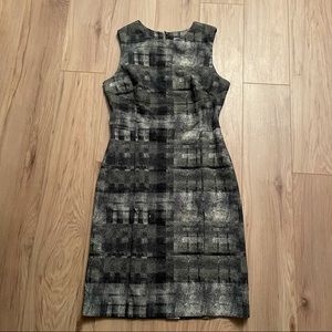 MM LaFleur The Shirley Dress in Scratch Plaid size